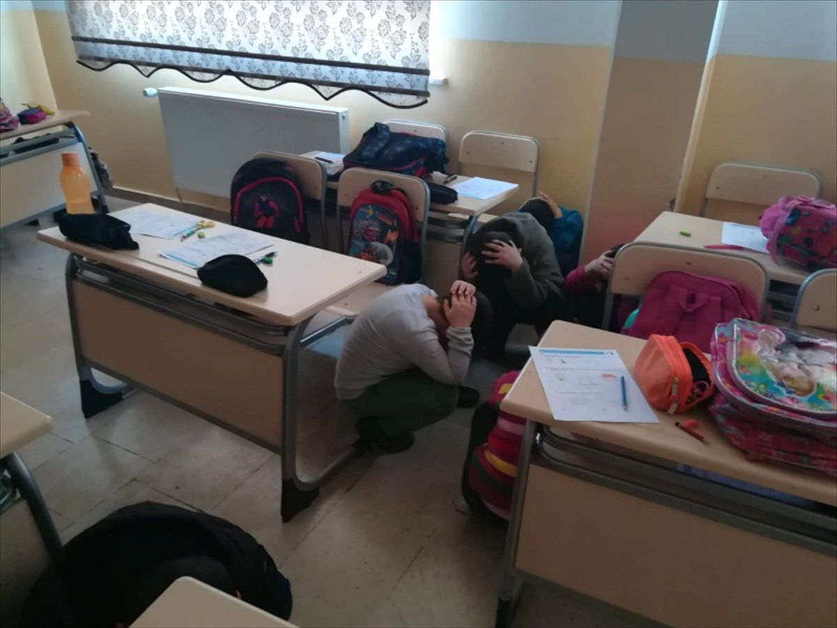 Ulaş\'ta Deprem Tatbikatı Yapıldı