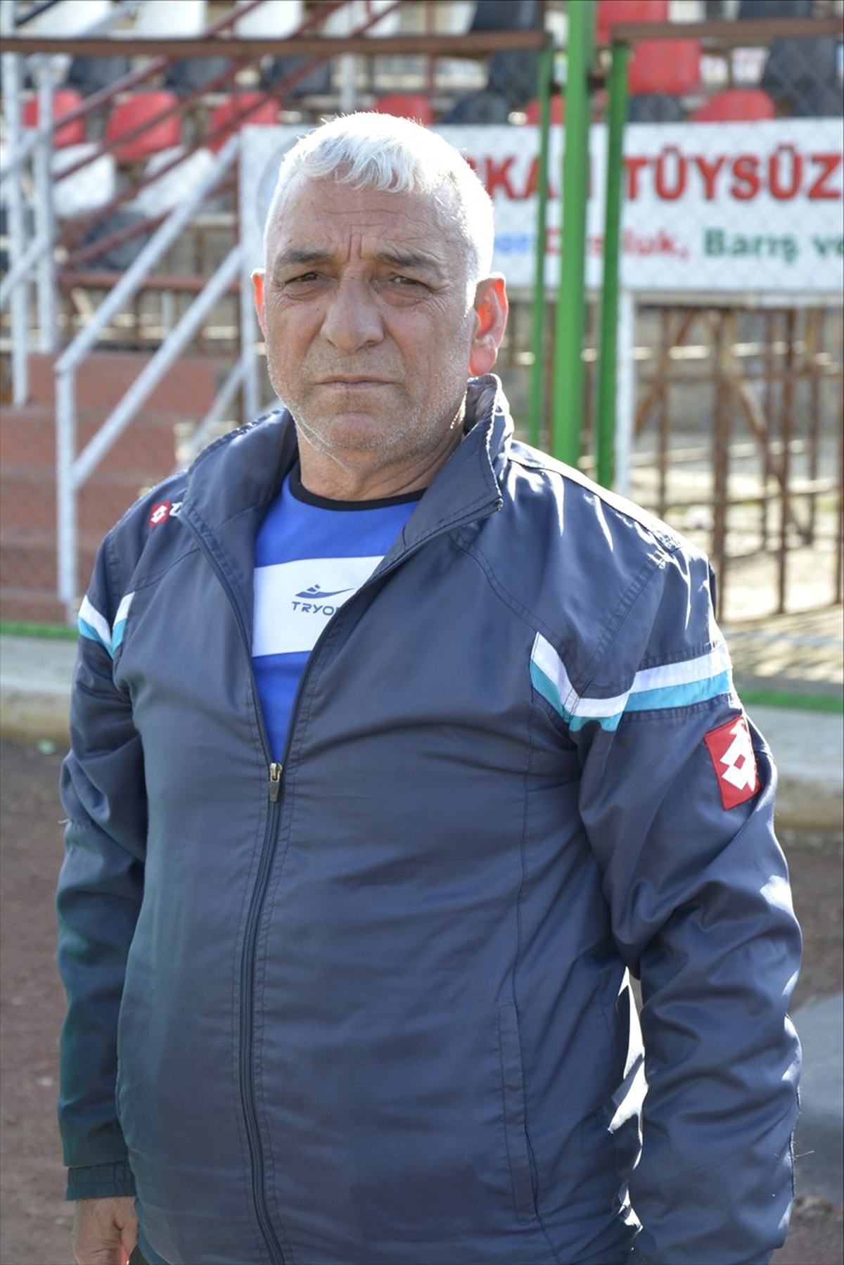 Yaşadığı Sakatlık Yeşil Sahalardan Koparamadı
