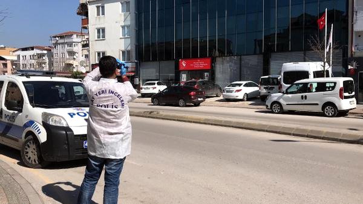 Yemek İhalesi Çıkışında Bacağından Vuruldu