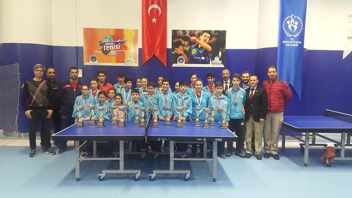 Yıldızlar ve Gençler Masa Tenisi Yerel Lig Müsabakaları Tamamlandı