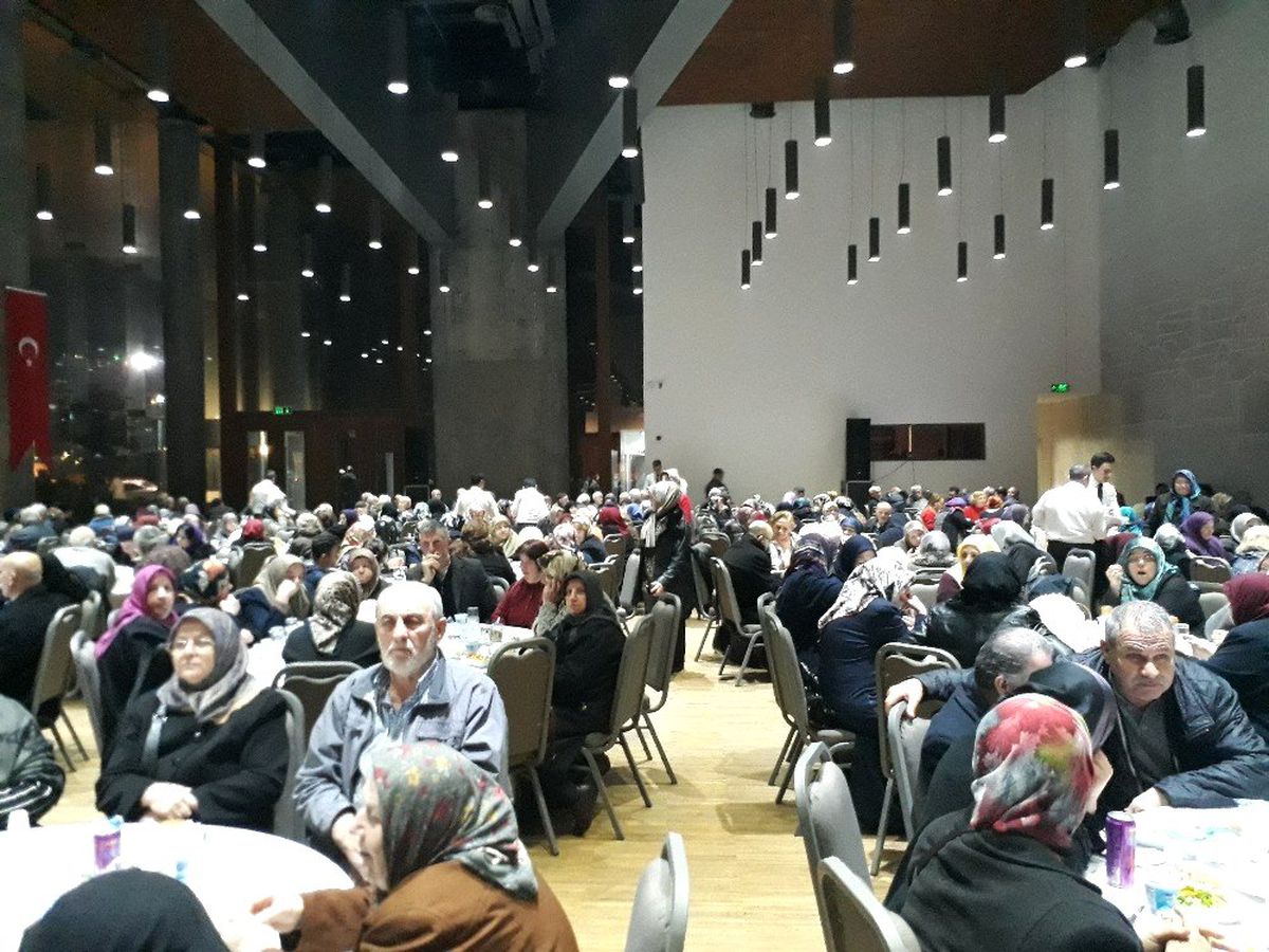 AK Parti Eyüpsultan Belediye Başkan Adayı Deniz Köken: "Günlük Bakım Merkezi Açacağız"