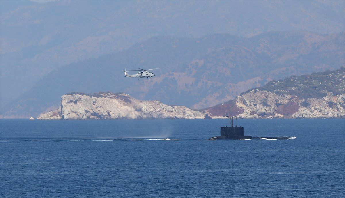 Akar ve Komutanlardan Kara, Hava ve Denizde İnceleme