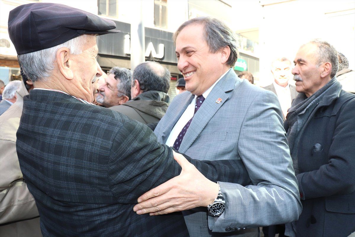 Amacımız Bu Millete Hizmet Etmek"