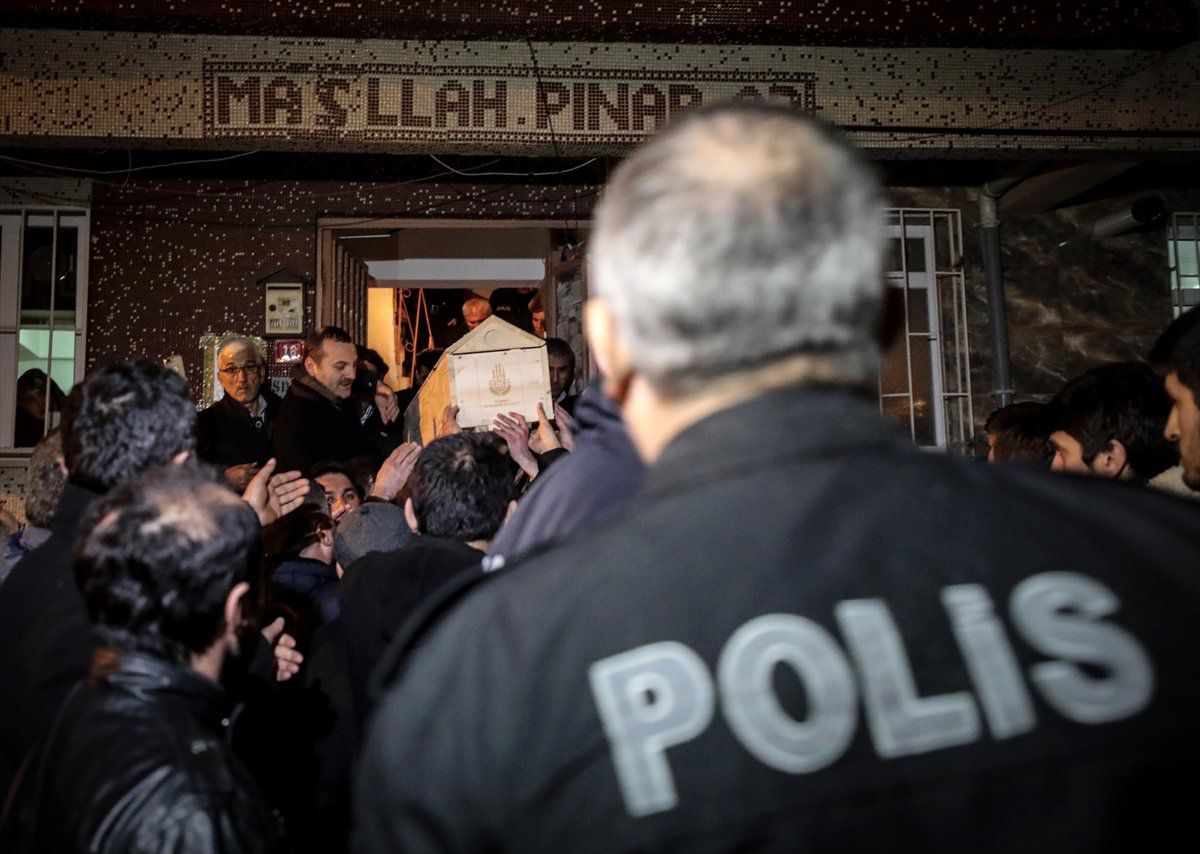 Bahçelievler\'de Anne ve Kızı Evinde Ölü Bulundu
