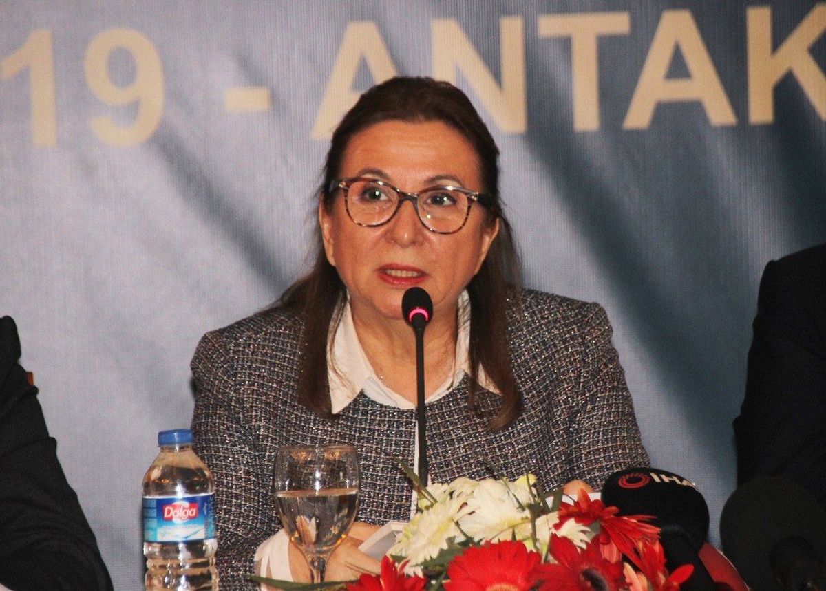 Bakan Pekcan Hatay\'da \'Bölgesel İstişare Toplantısı\'na Katıldı