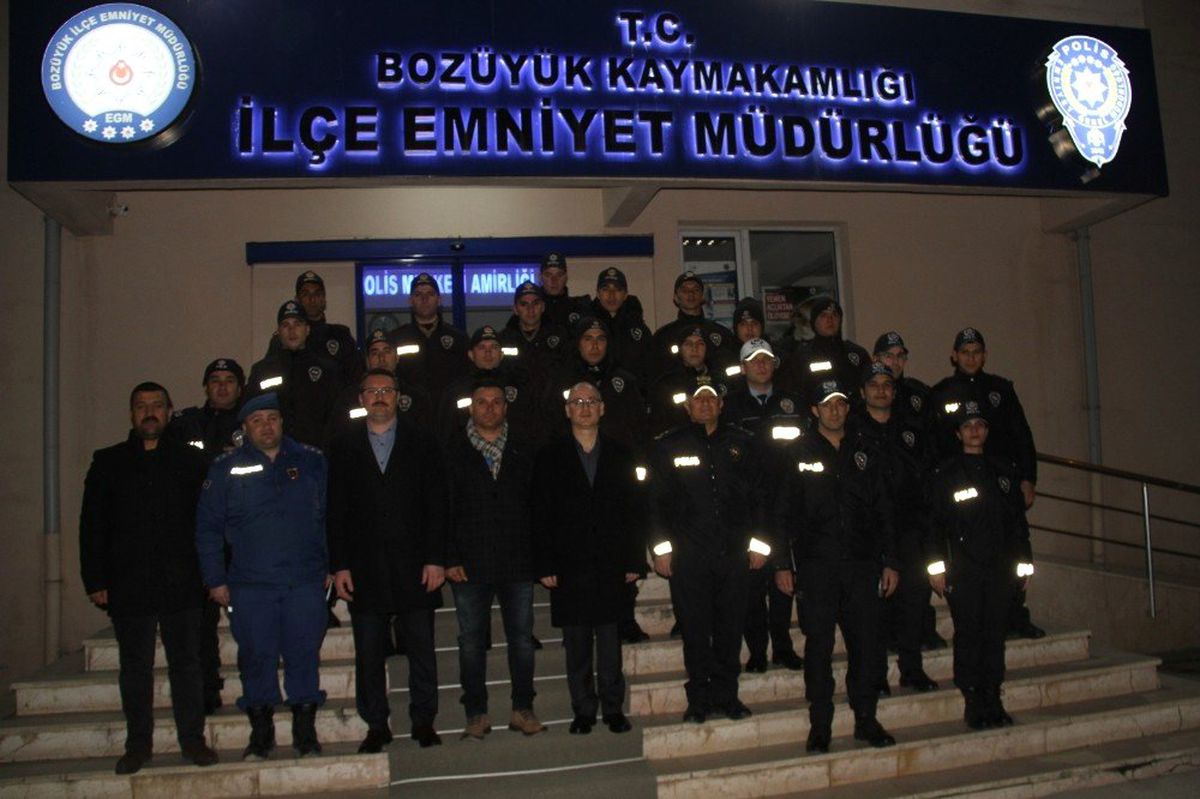 Bozüyük\'te Gece Bekçileri Göreve Başladı