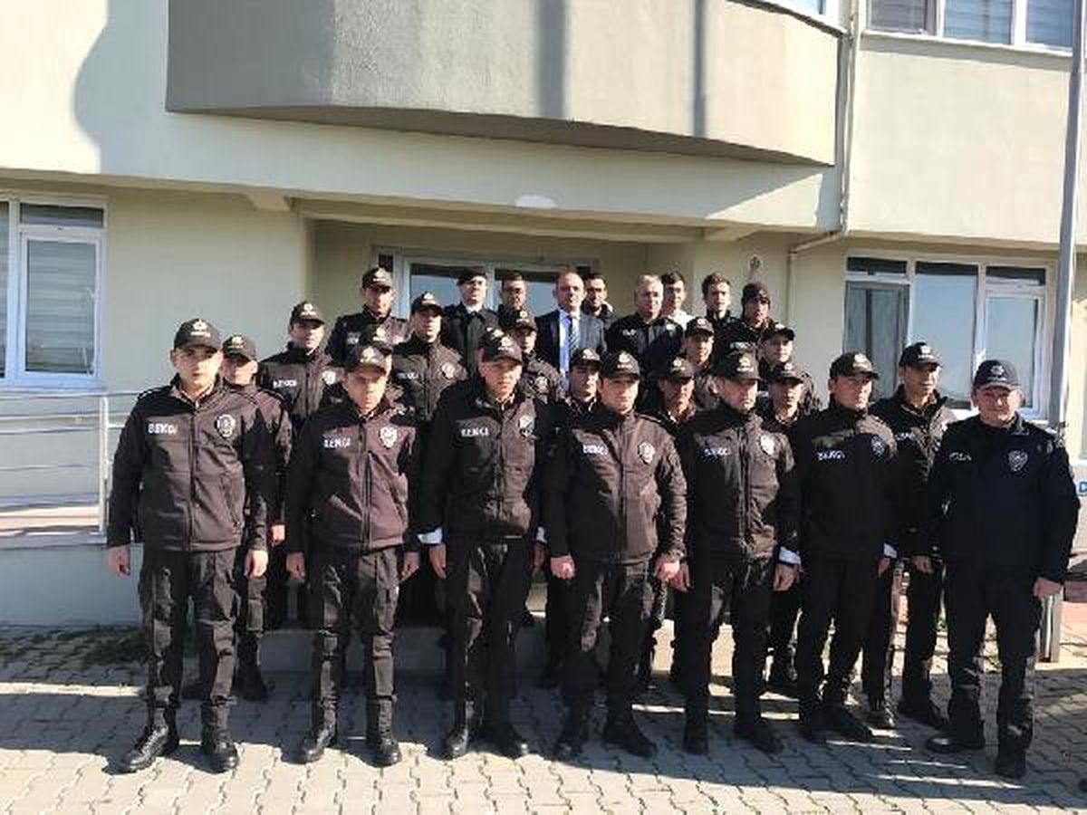 Burhaniye\'de 24 Gece Bekçisi Göreve Başladı