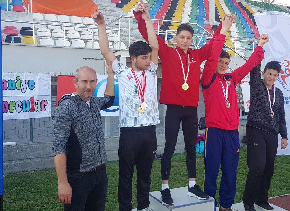 Burhaniyeli Özel Sporcular Balıkesir\'den 12 Madalya ile Döndü