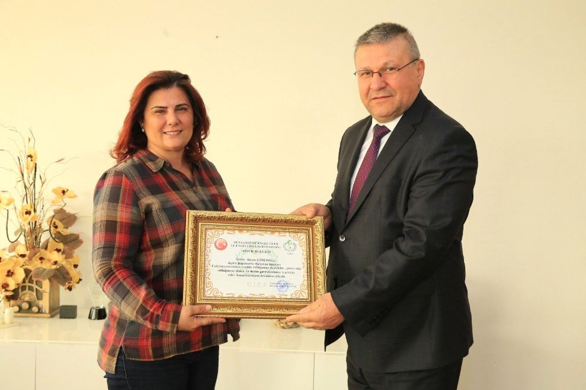 Engelliler Federasyonu\'ndan Başkan Çerçioğlu\'na Ziyaret