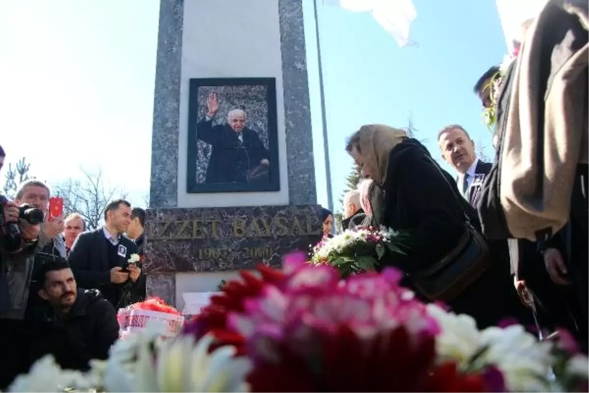 Hayırsever İzzet Baysal, Ölümünün 19\'uncu Yıl Dönümünde Anıldı