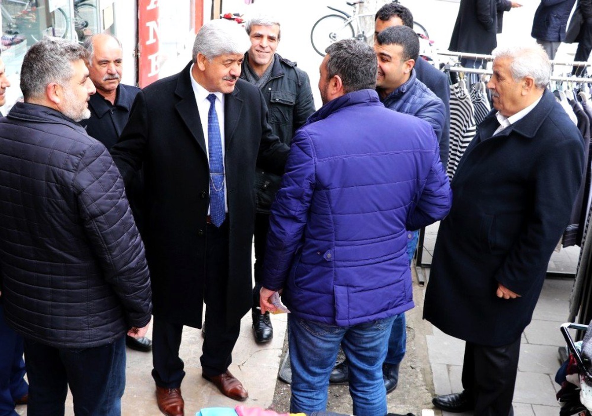 İyi Partili Ekinci\'den Hizmet Tepkisi