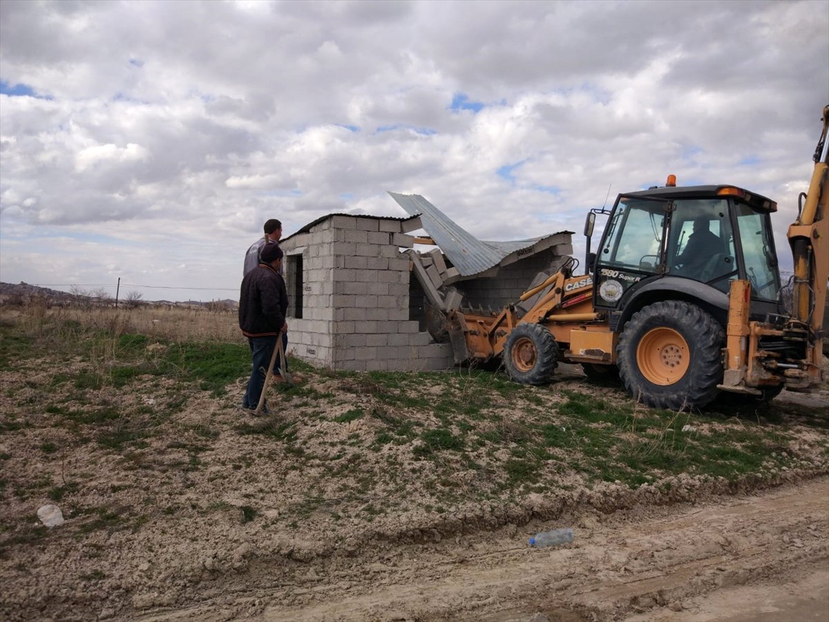 Kapadokya Bölgesindeki Yapıların Yıkılması
