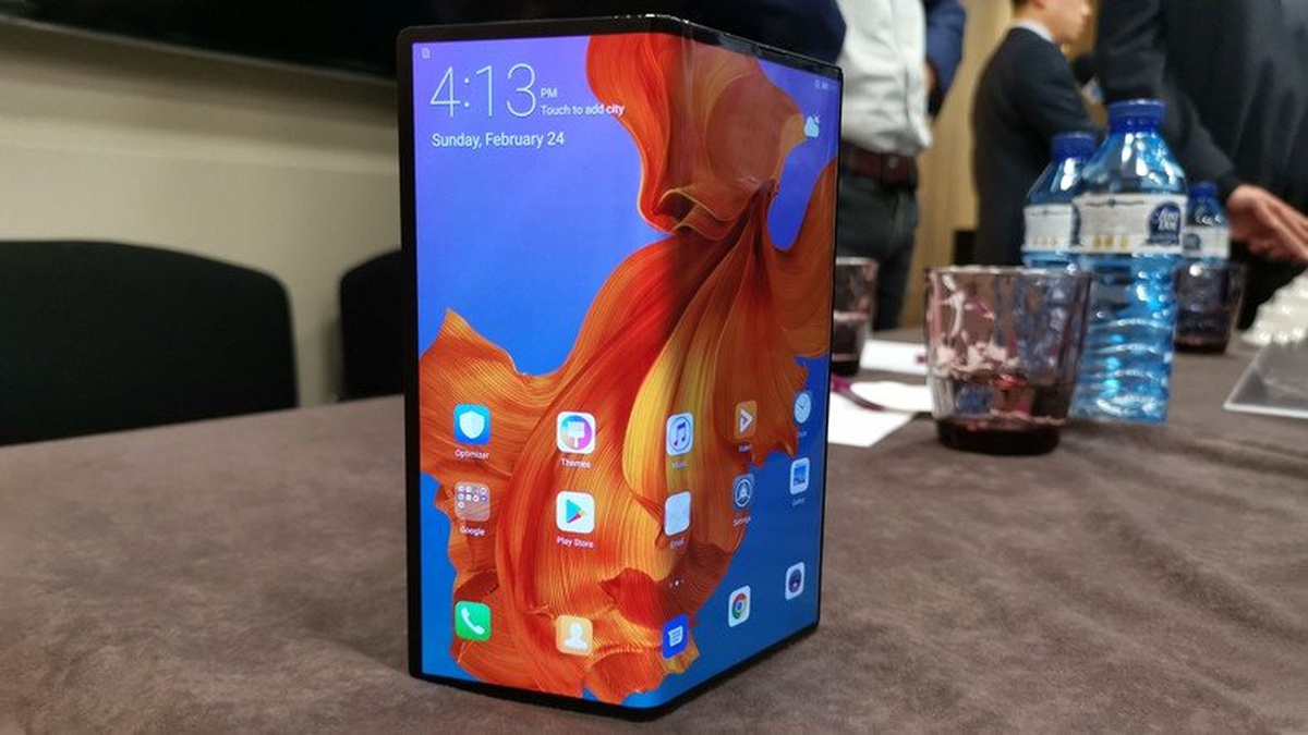 Katlanabilir Telefonları Hemen Tercih Etmemeniz İçin 5 Sebep