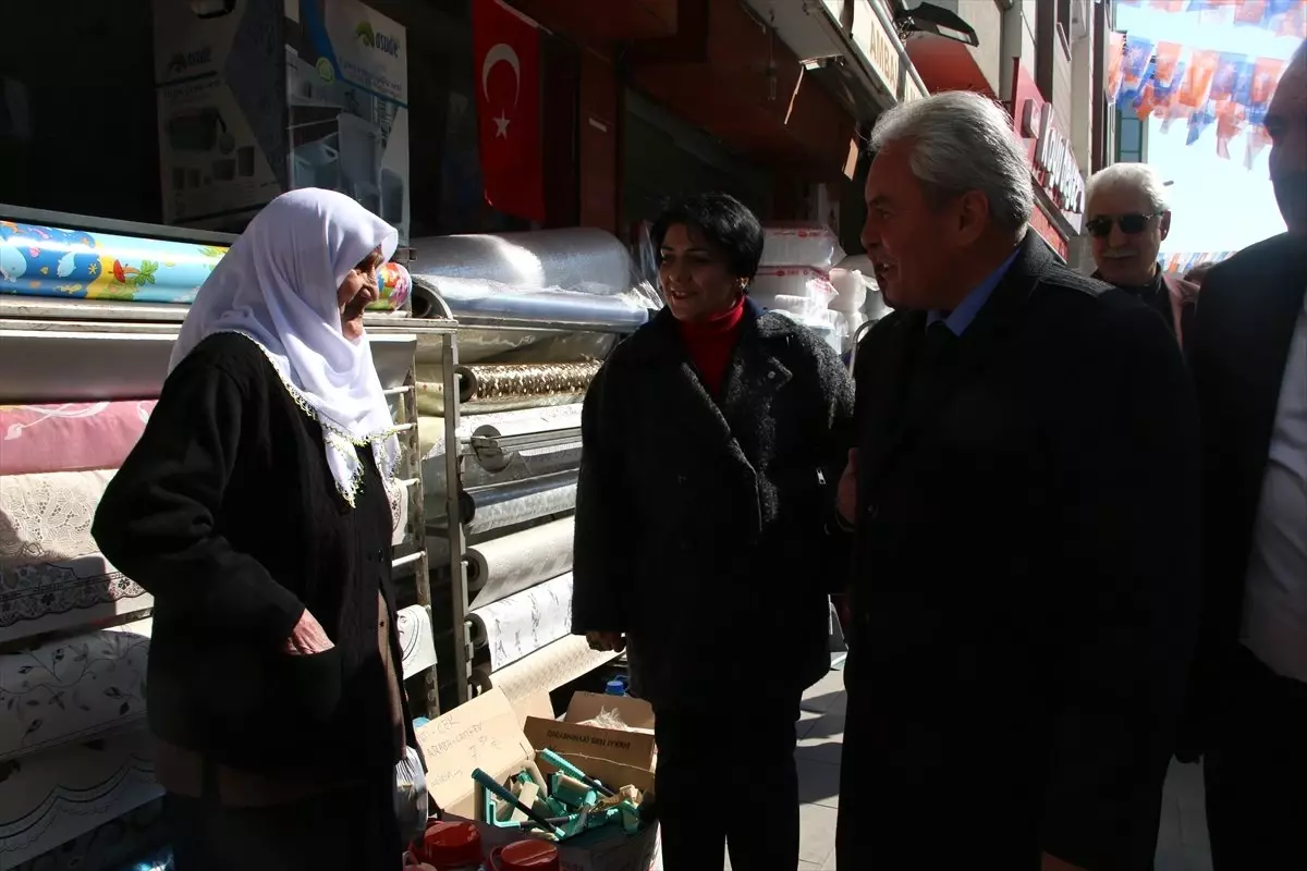 Mahmut Aksoy\'dan İpek Halı Dokumacılığı Projesi