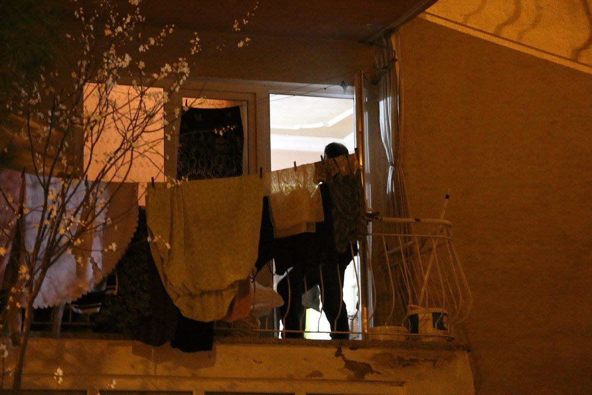 Manisa\'da 13 Yaşındaki Çocuğun Ablasını Vurduğu İddiası