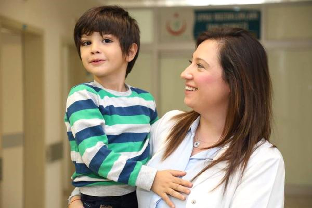 Minik Umut\'un Yuttuğu Para Yemek Borusunda Kaldı