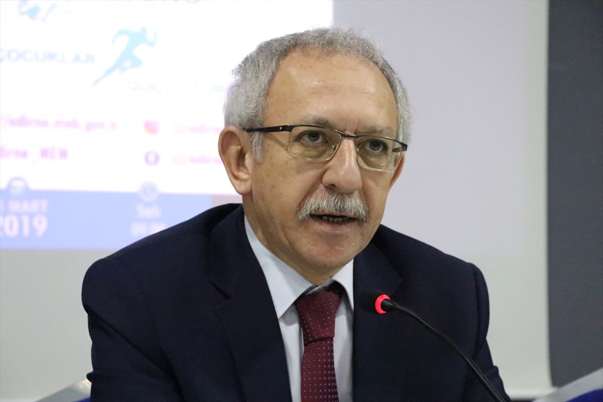 Özel Çocuklara 50 Tır Eğitim Malzemesi Gönderildi