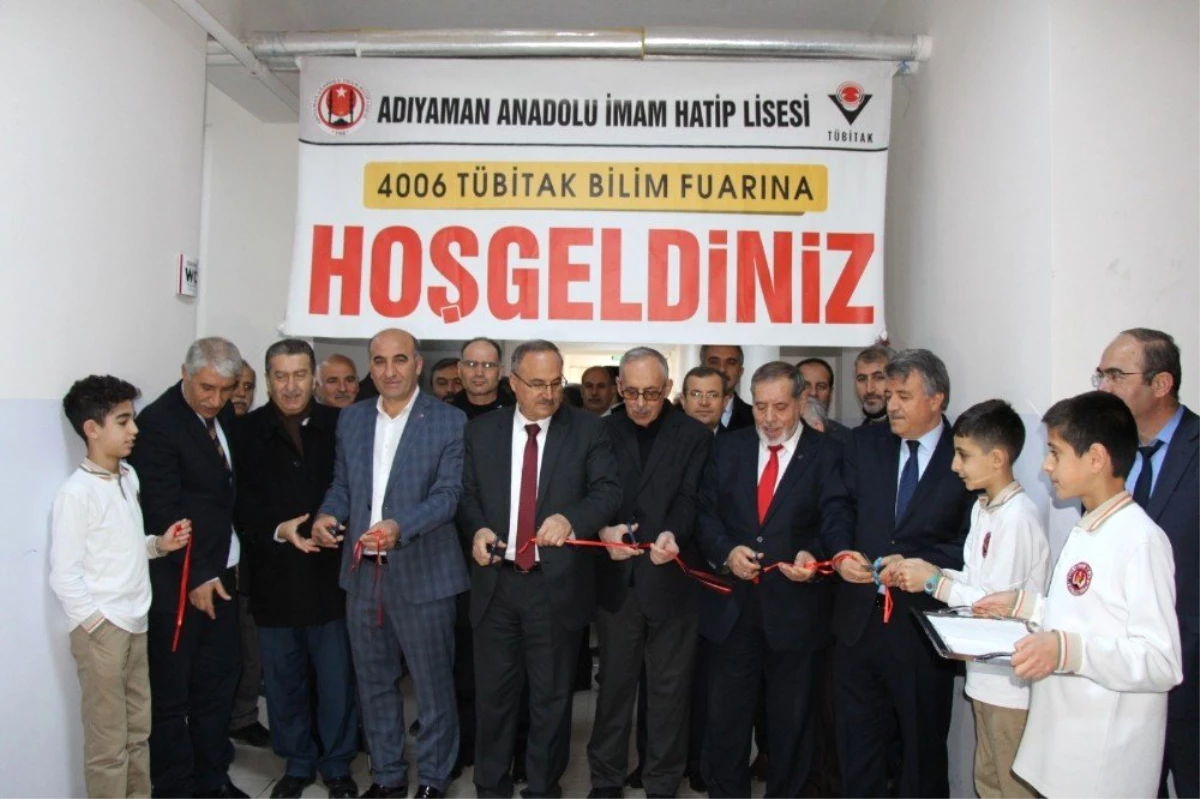 Proje İmam Hatip Ortaokulunun Tübitak Bilim Fuarı Açıldı