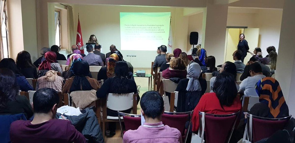 Sağlık Müdürlüğü Doğru Beslenmeye Dikkat Çekti