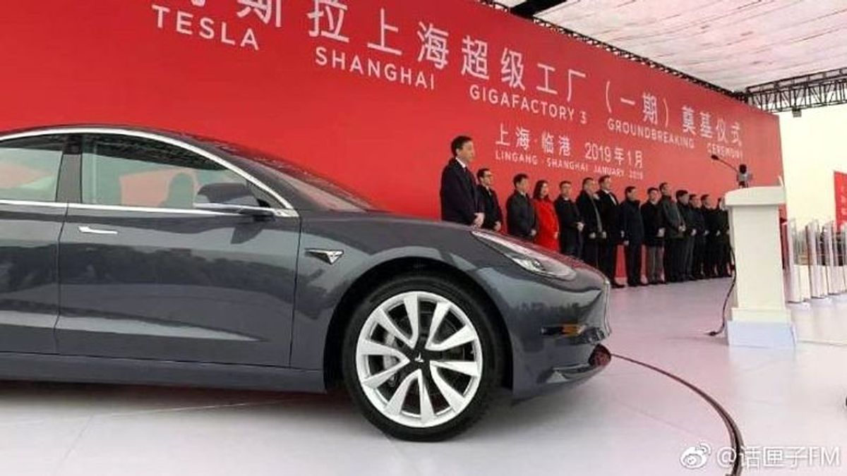Son Dakika: Çin, Tesla Model 3\'lerin Ülkeye Girmesini Engelledi