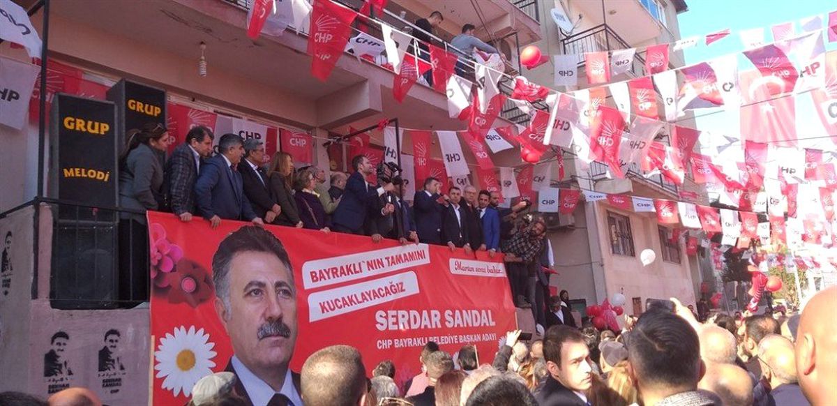Tunç Soyer\'den Bayraklı\'ya Kentsel Dönüşüm Sözü