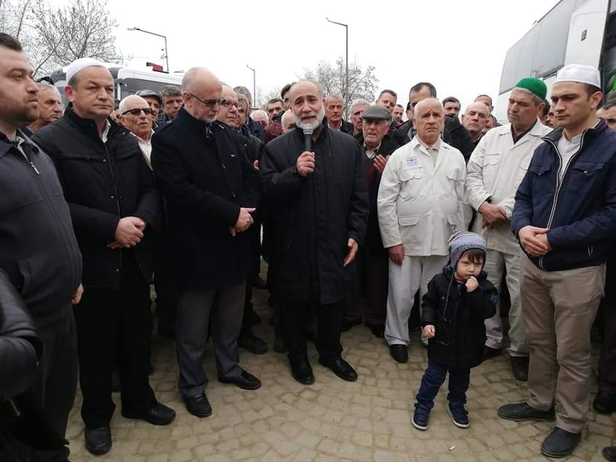 Umre Yolcuları Erdek\'ten Dualarla Uğurlandı