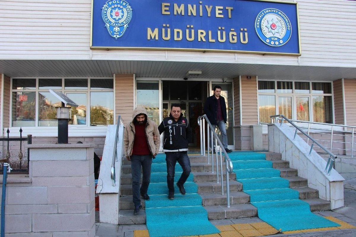 Uyuşturucu Ticareti Yapan 1 Şahsa Tutuklama