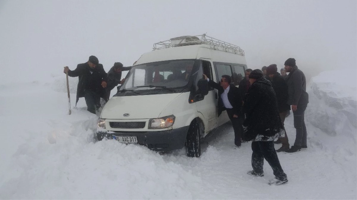 Zincirsiz Yola Çıkan Sürücüler Zor Anlar Yaşadı