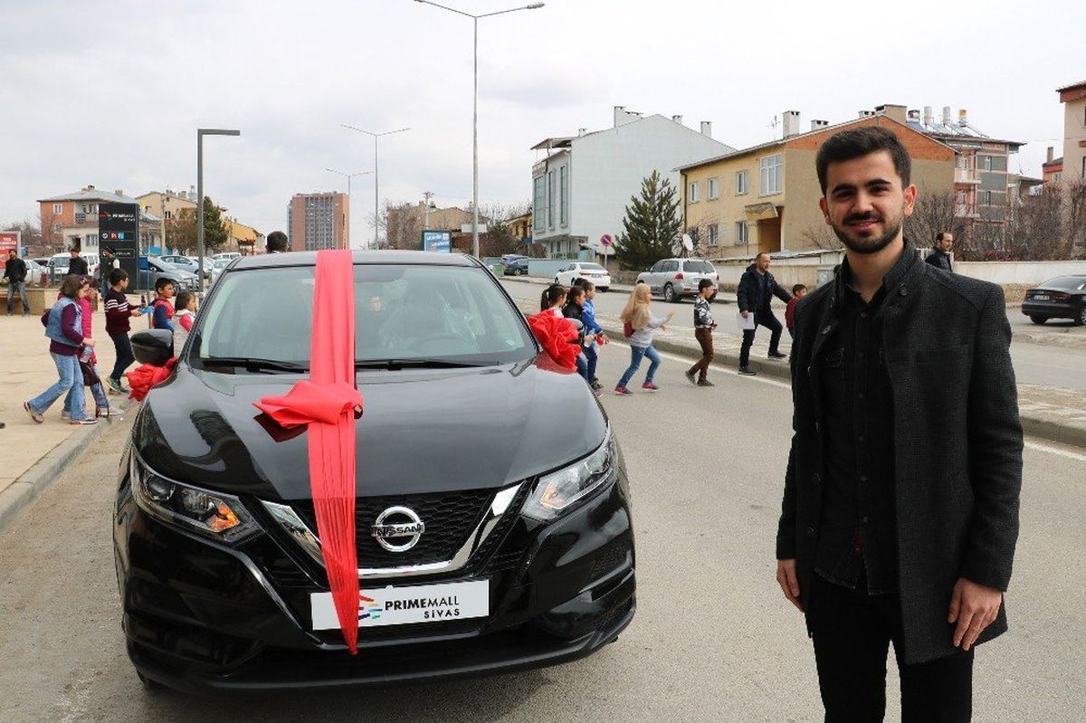 200 Liralık Alışveriş, 150 Bin TL Değerinde Otomobil Kazandırdı
