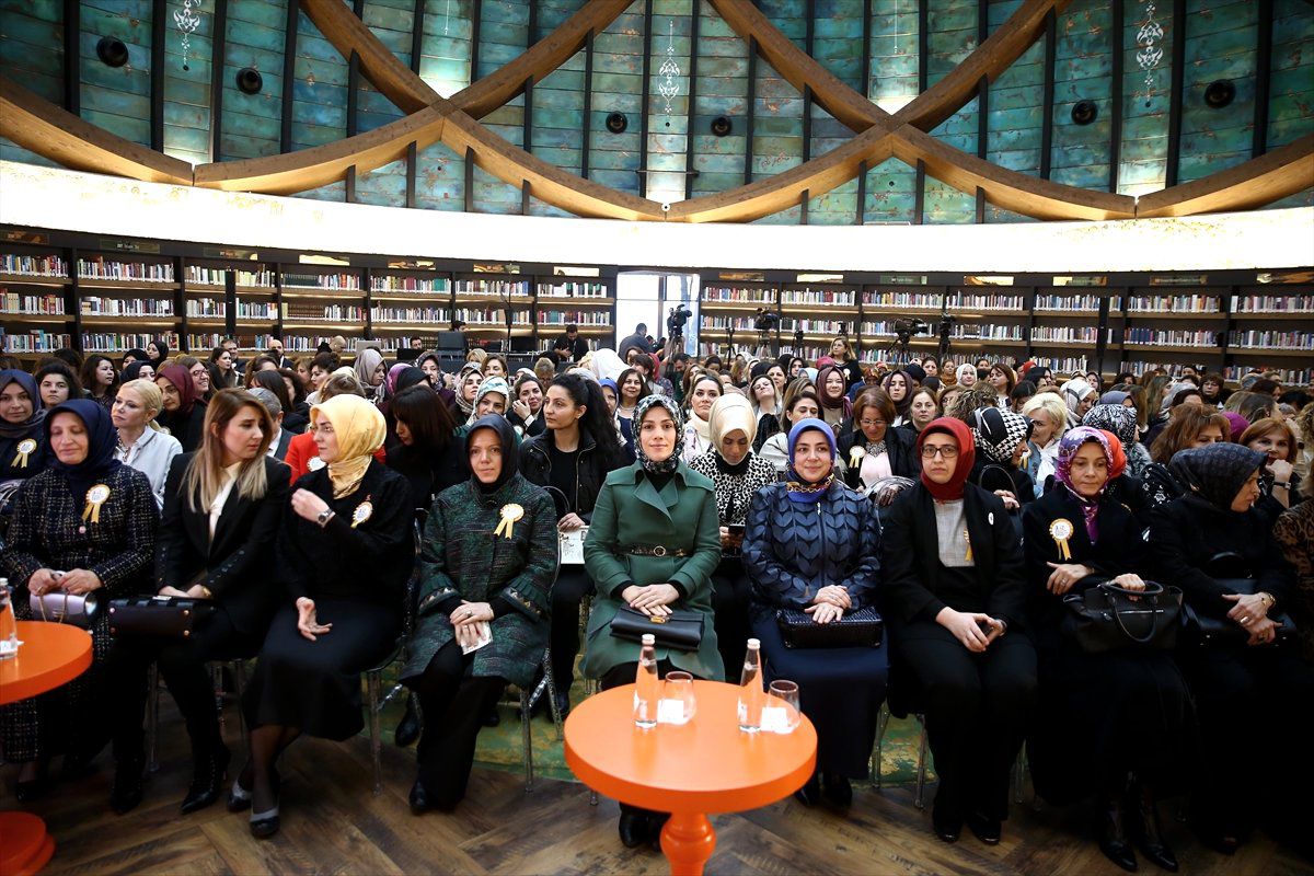 3. İz Bırakan Kadınlar Zirvesi"