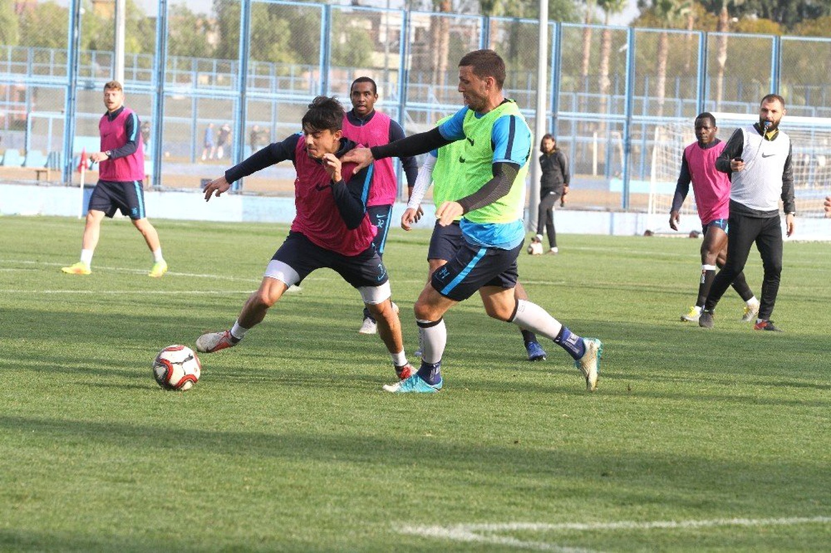 Adana Demirspor\'da Osmanlıspor Hazırlıkları Sürüyor