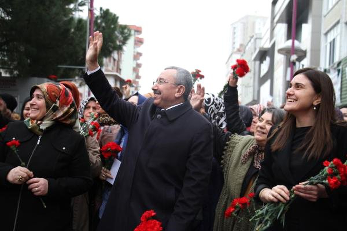 AK Parti Kadın Kolları\'ndan Şehit Ailelerine Mektup