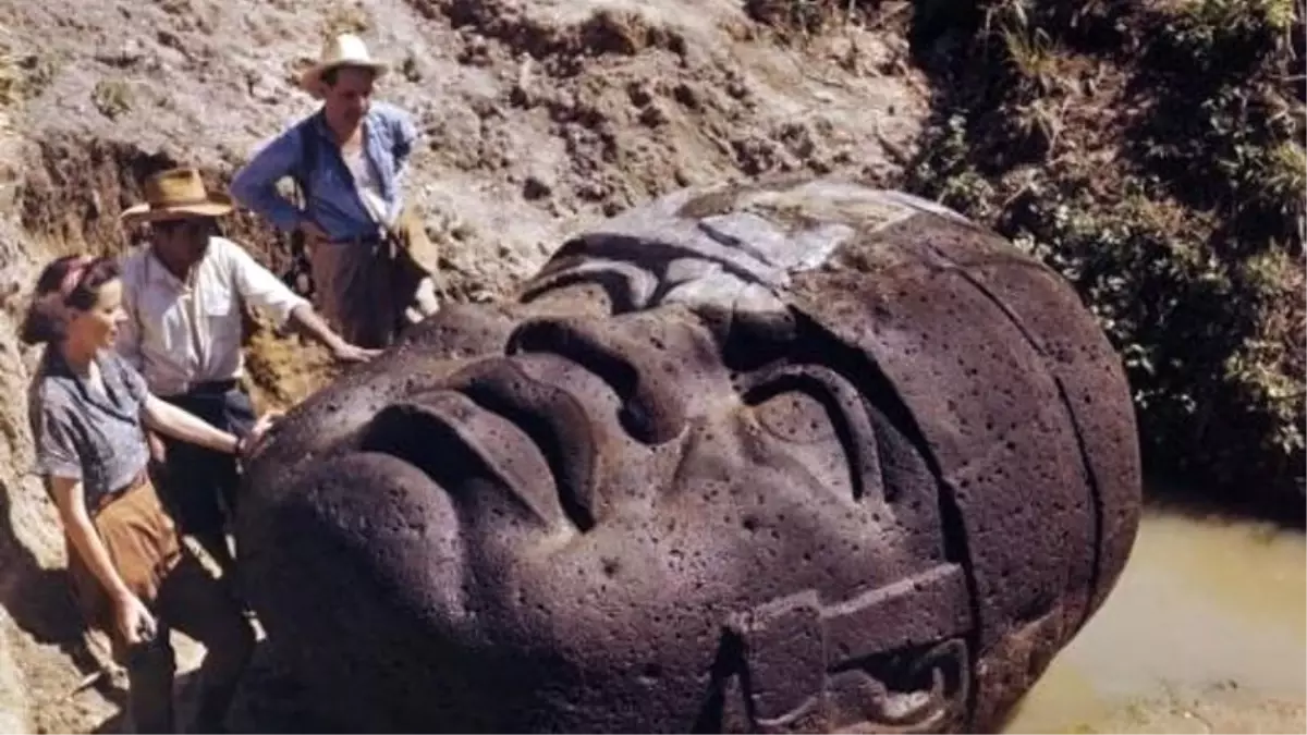 Arkeologlar, Şans Eseri Maya Medeniyetine Ait Binlerce Yıllık El Değmemiş Mağara Keşfettiler