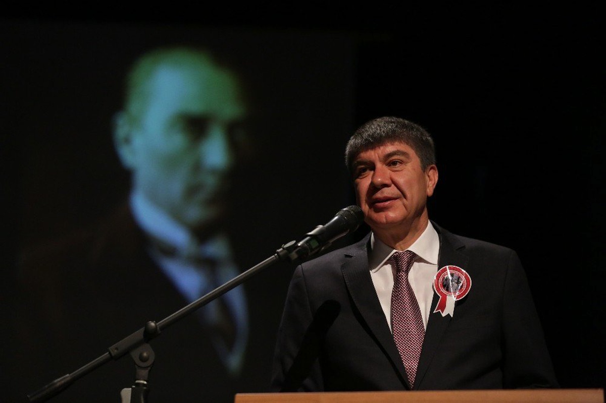 Atatürk\'ün Antalya\'ya Gelişi Kutlandı