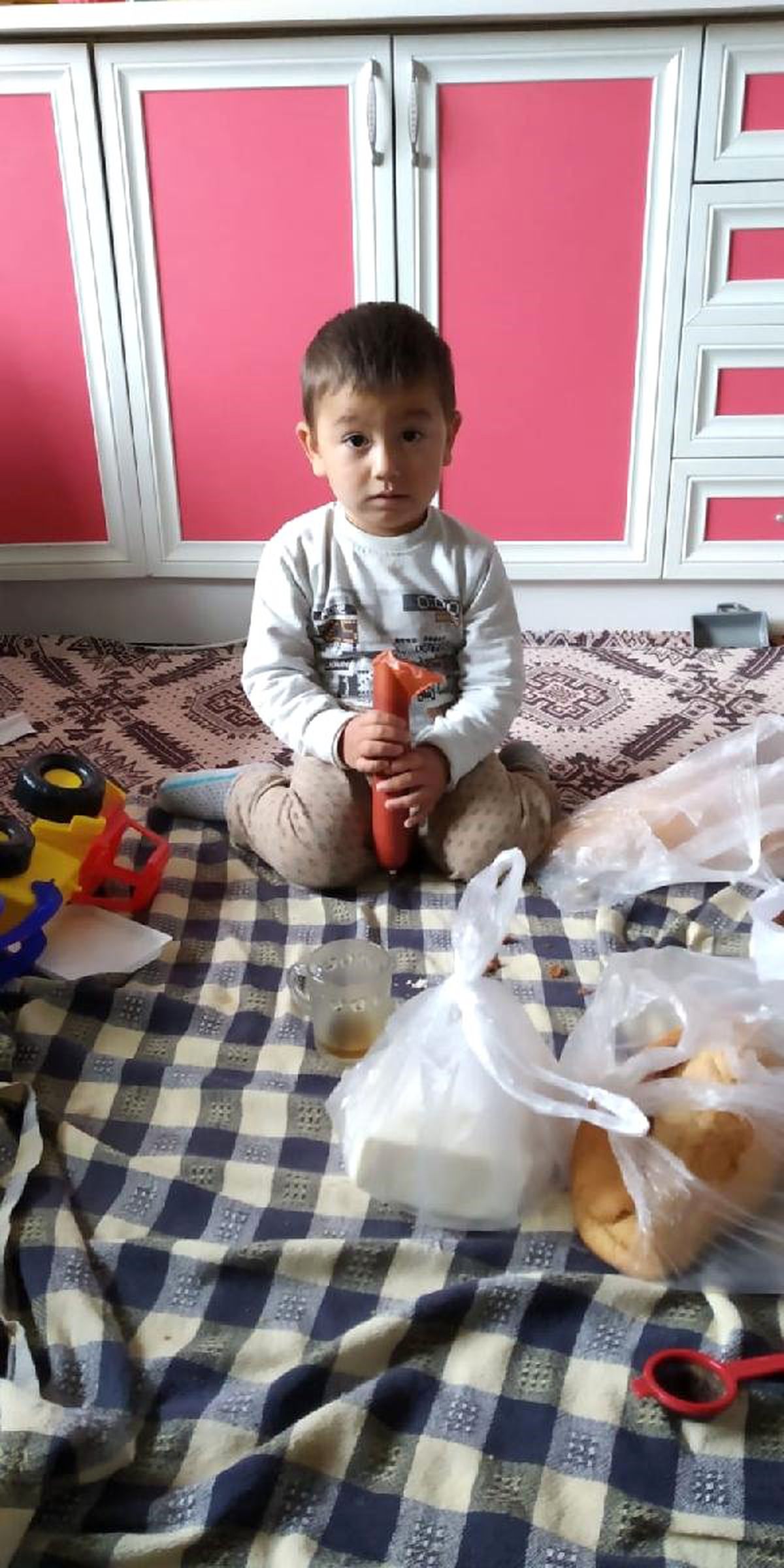 Ayvalık, 3,5 Yaşındaki Kayıp Harun\'u Arıyor (2)