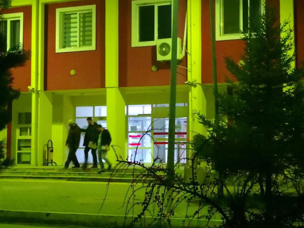 Baltalı Kablo Hırsızlarını Yakalandı