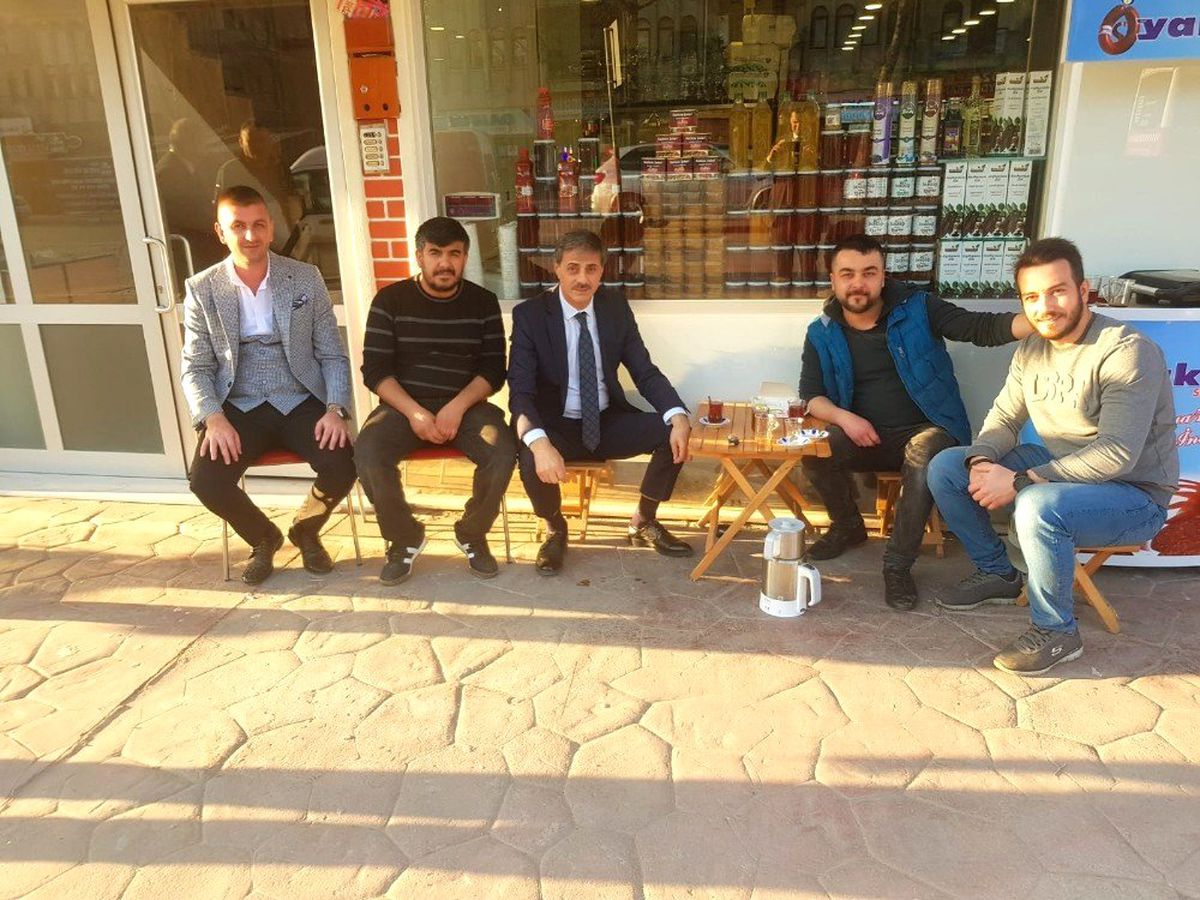 Başkan Alemdar, Çark Caddesindeki Esnafları Ziyaret Etti