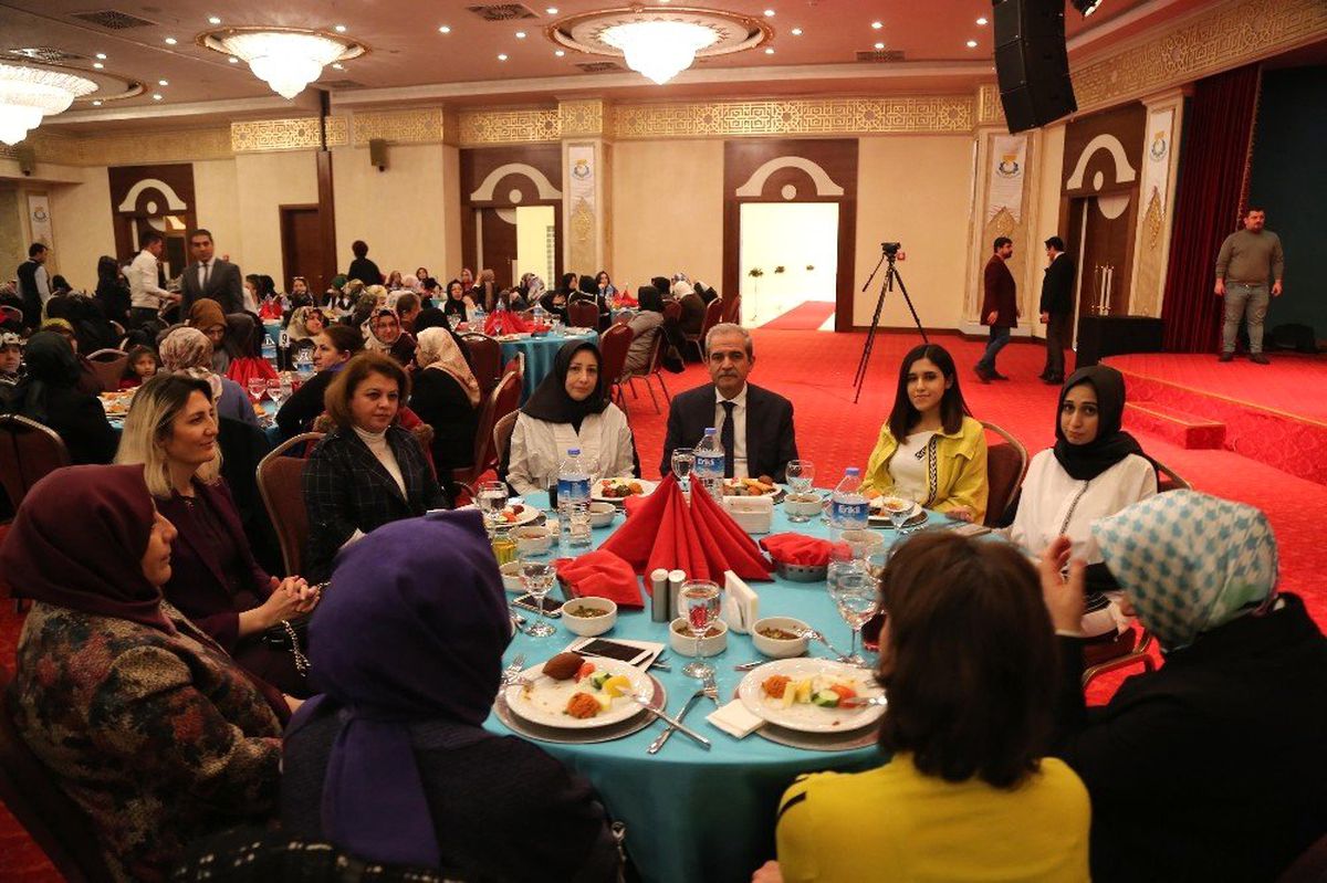 Başkan Demirkol\'dan Kadınlar Gününe Özel Program