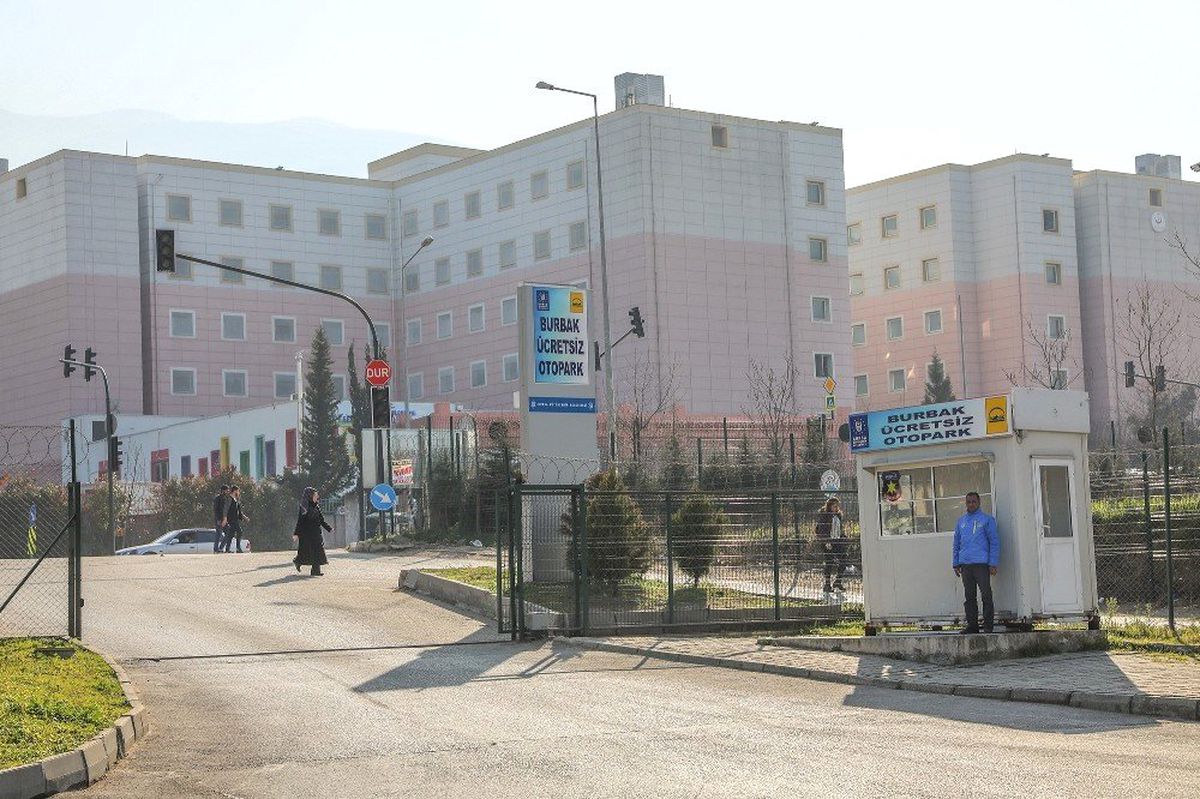 Bir Ücretsiz Otopark da Yıldırım\'a