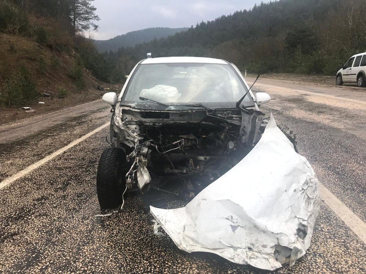 Bu Araçtan Burnu Dahi Kanamadan Kurtuldu