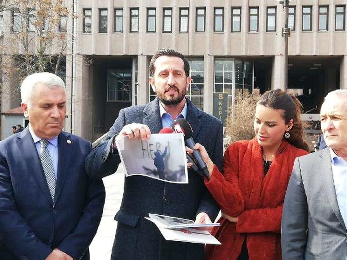 CHP\'den \'Biji Mansur\' Yazısına Suç Duyurusu