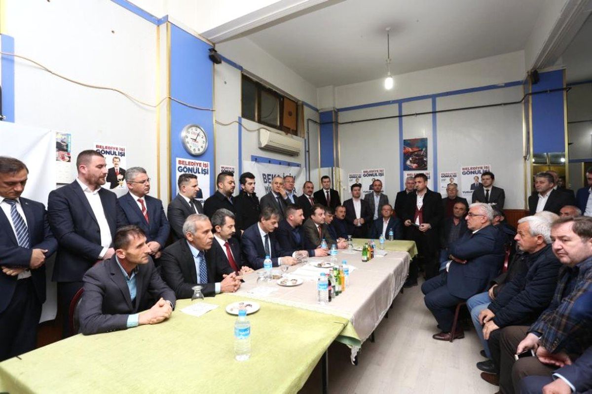 Cumhur İttifakı\'ndan Serdivan\'da Miting Gibi Program