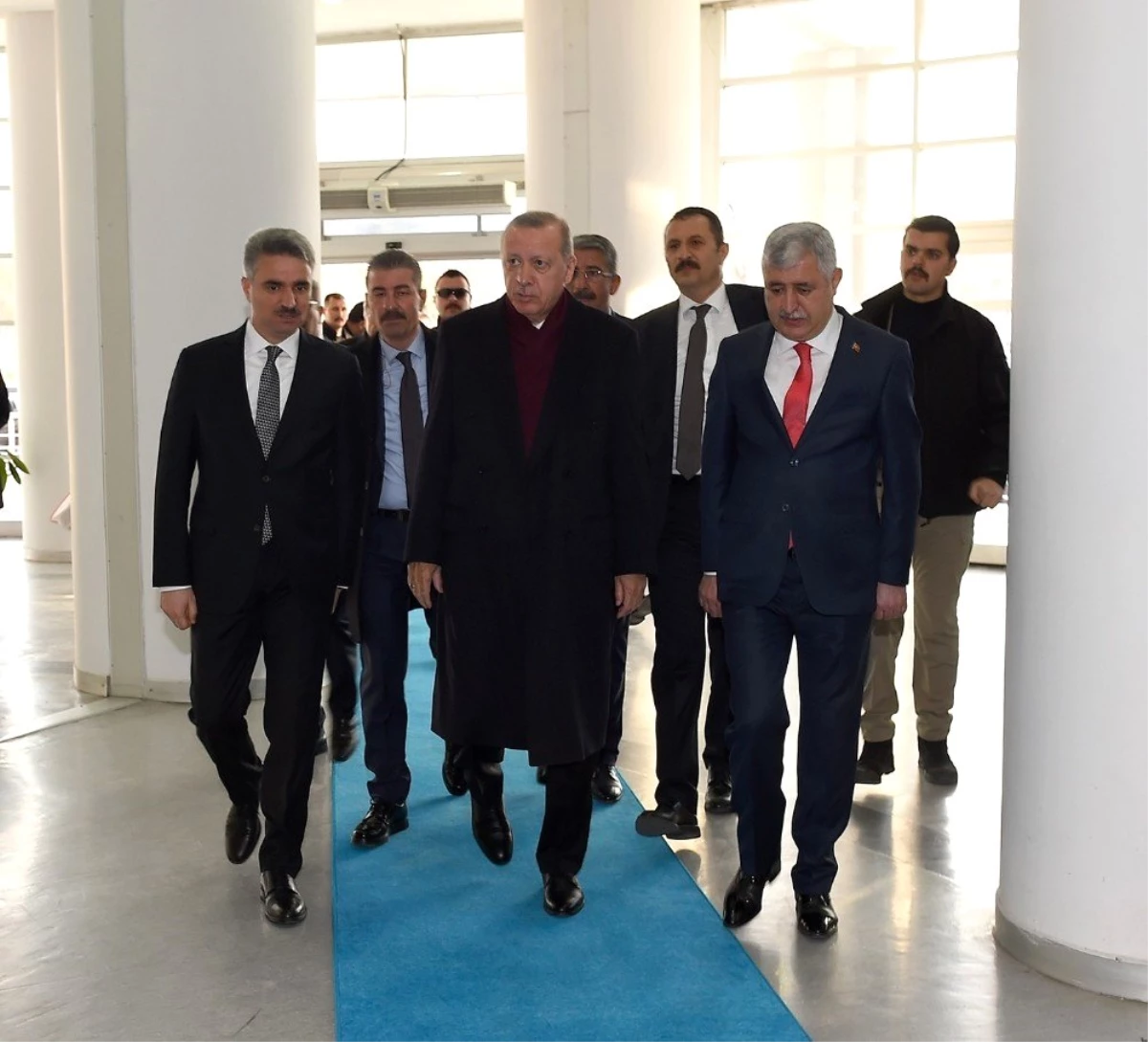 Cumhurbaşkanı Erdoğan\'dan Büyükşehir Belediyesine Ziyaret