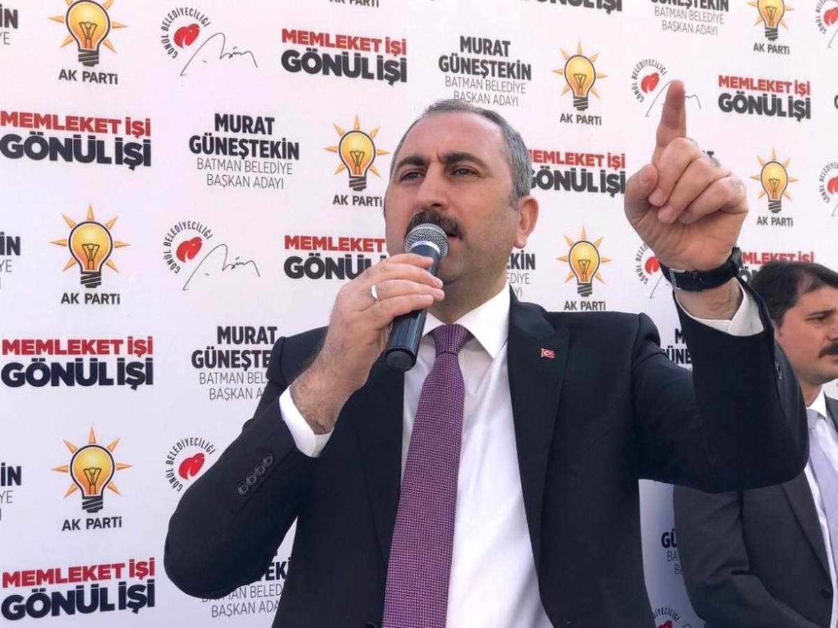 Evinizin Önüne Çukur Kazanlara Oy Vermeyin"