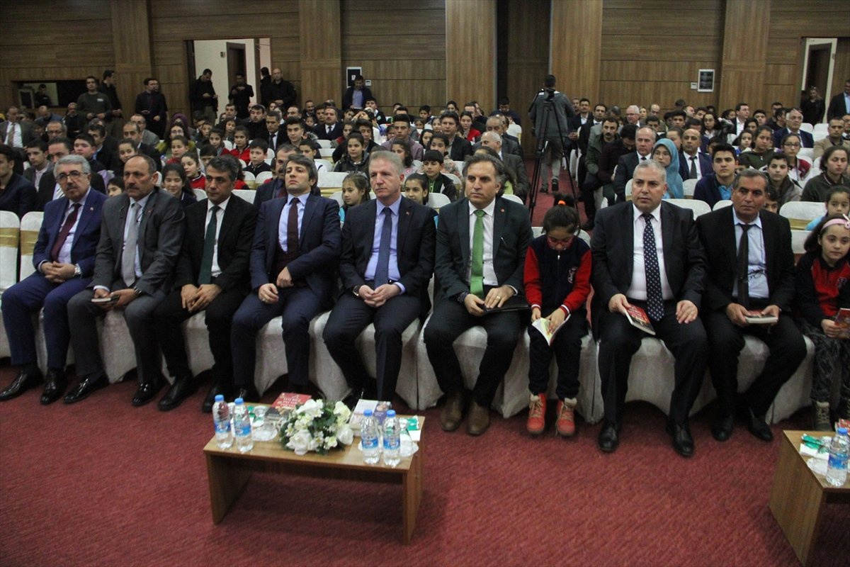 Gaziantep\'te 15 Bin Kitapla Okuma Seferberliği