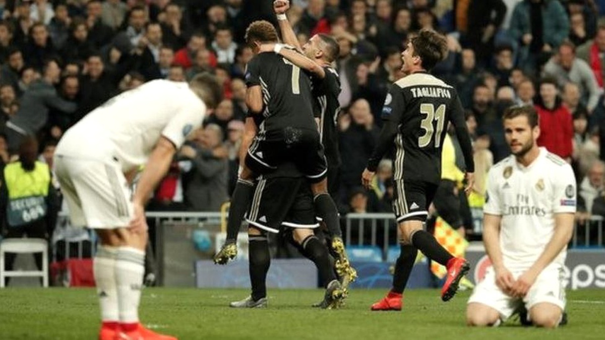 Hollanda Medyasında Ajax\'ın Real Madrid Zaferi: \'Cruyff\'un Ruhu Bernabeu\'daydı\'