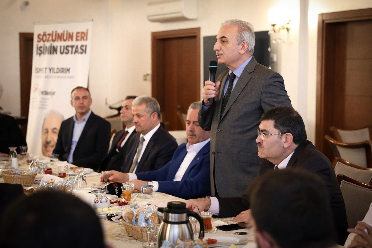 İsmet Yıldırım, Mimar ve Mühendislerle Bir Araya Geldi