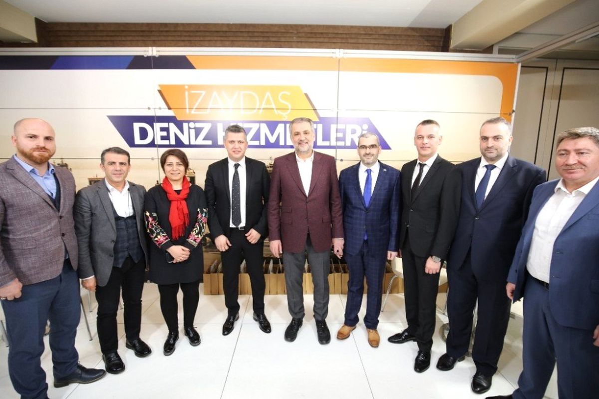 İzaydaş, Atık Yönetimi Zirvesi\'ne Katıldı