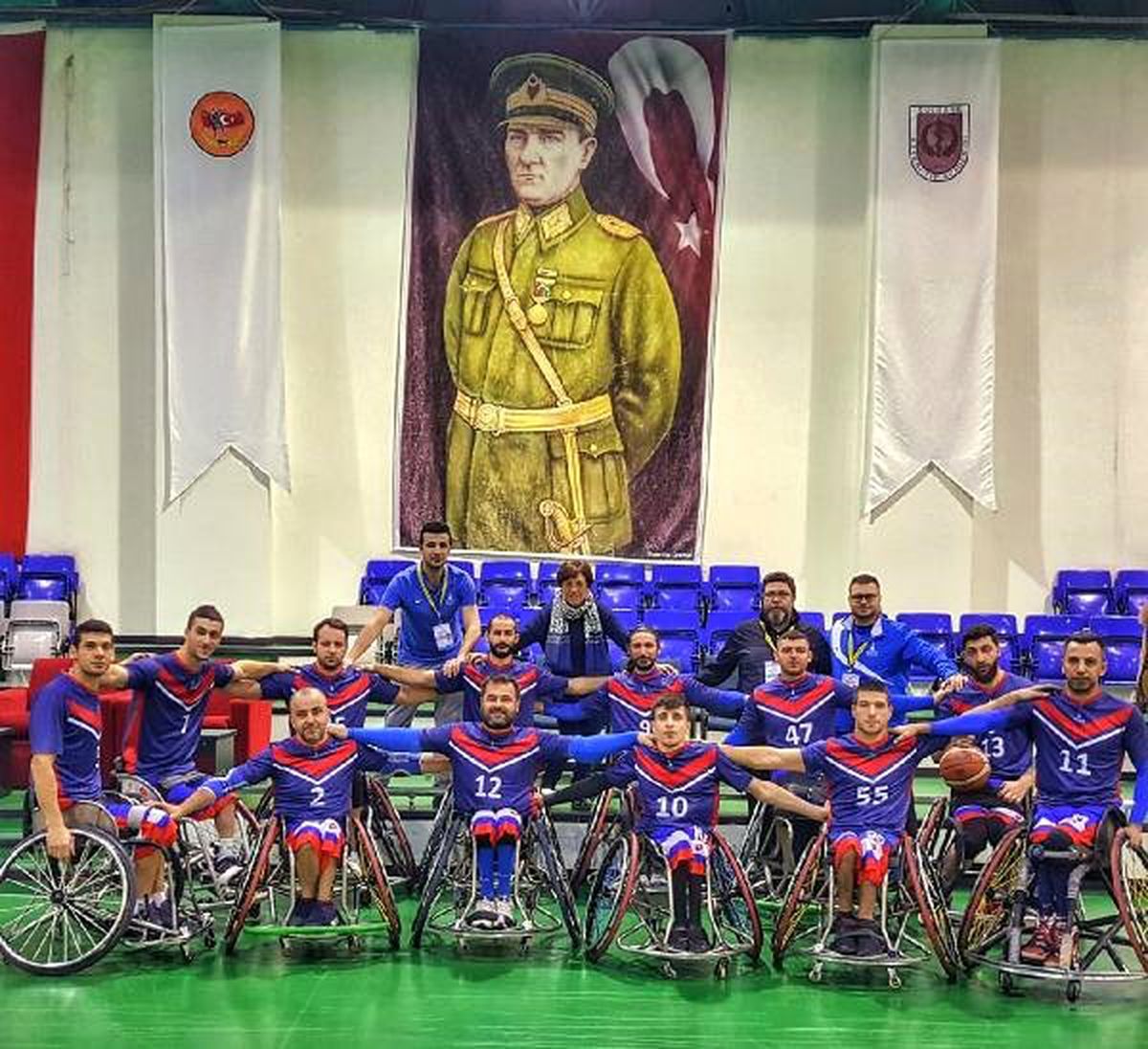 İzmir Bbsk Avrupa Sahnesinde