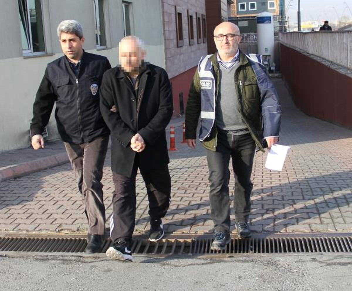 Kayseri\'de Şafak Vakti Fetö Operasyonu: 10 Gözaltı